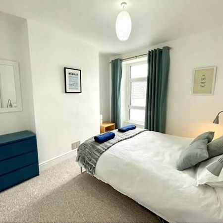 *Family Home In Mumbles. Close To The Beach* מראה חיצוני תמונה