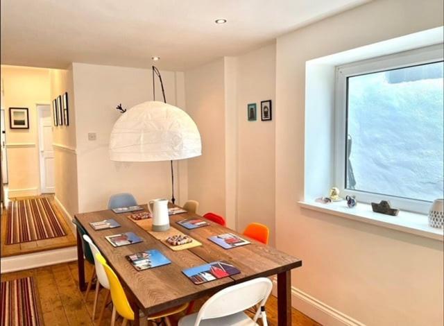 *Family Home In Mumbles. Close To The Beach* מראה חיצוני תמונה